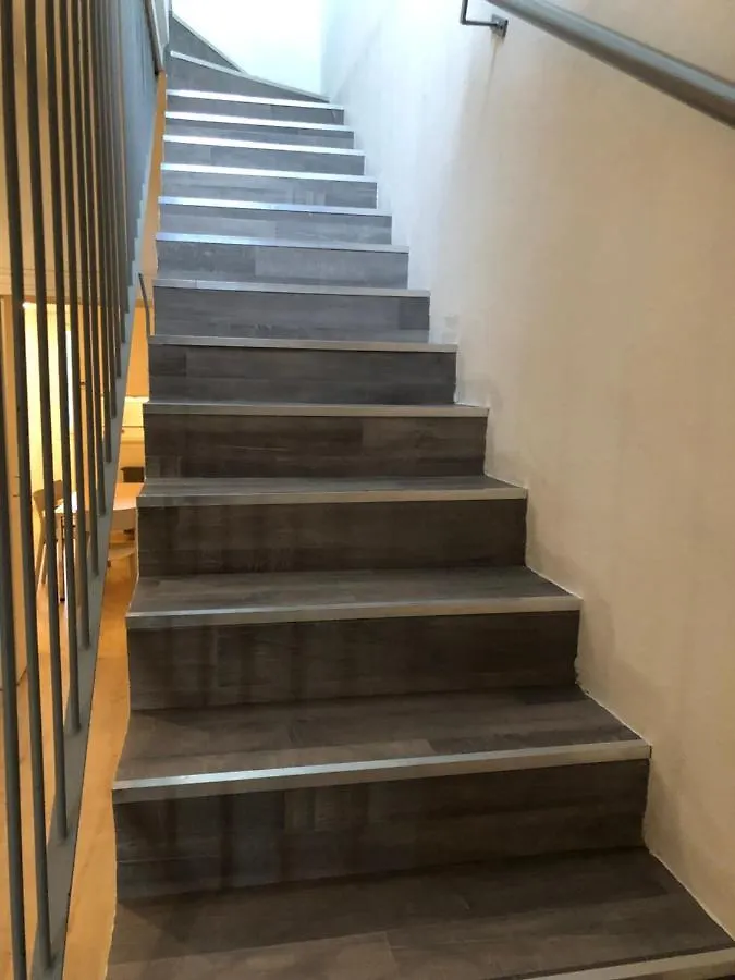 Charming 1-Bed Apartment In Milano 0*,  Italia