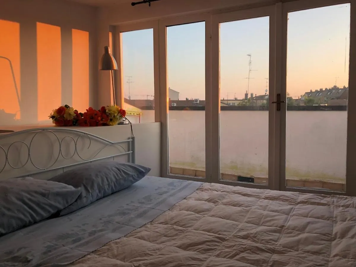 Charming 1-Bed Apartment In Milano contacts