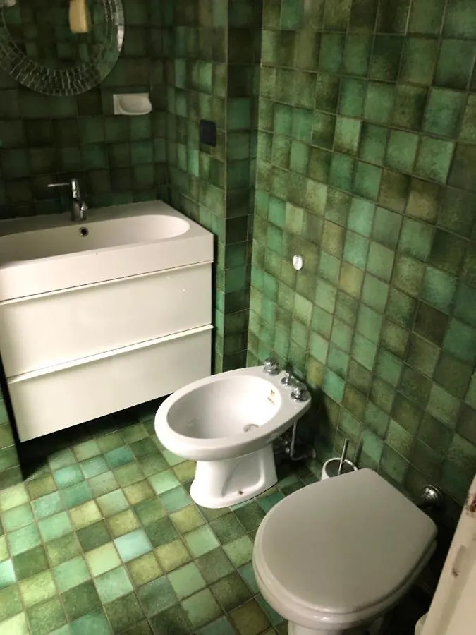 Charming 1-Bed Apartment In Milano Milan